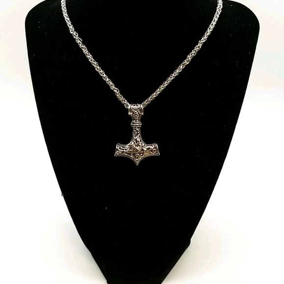 Other - Mans necklace